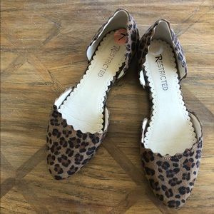 Leopard Print Flats with point toe